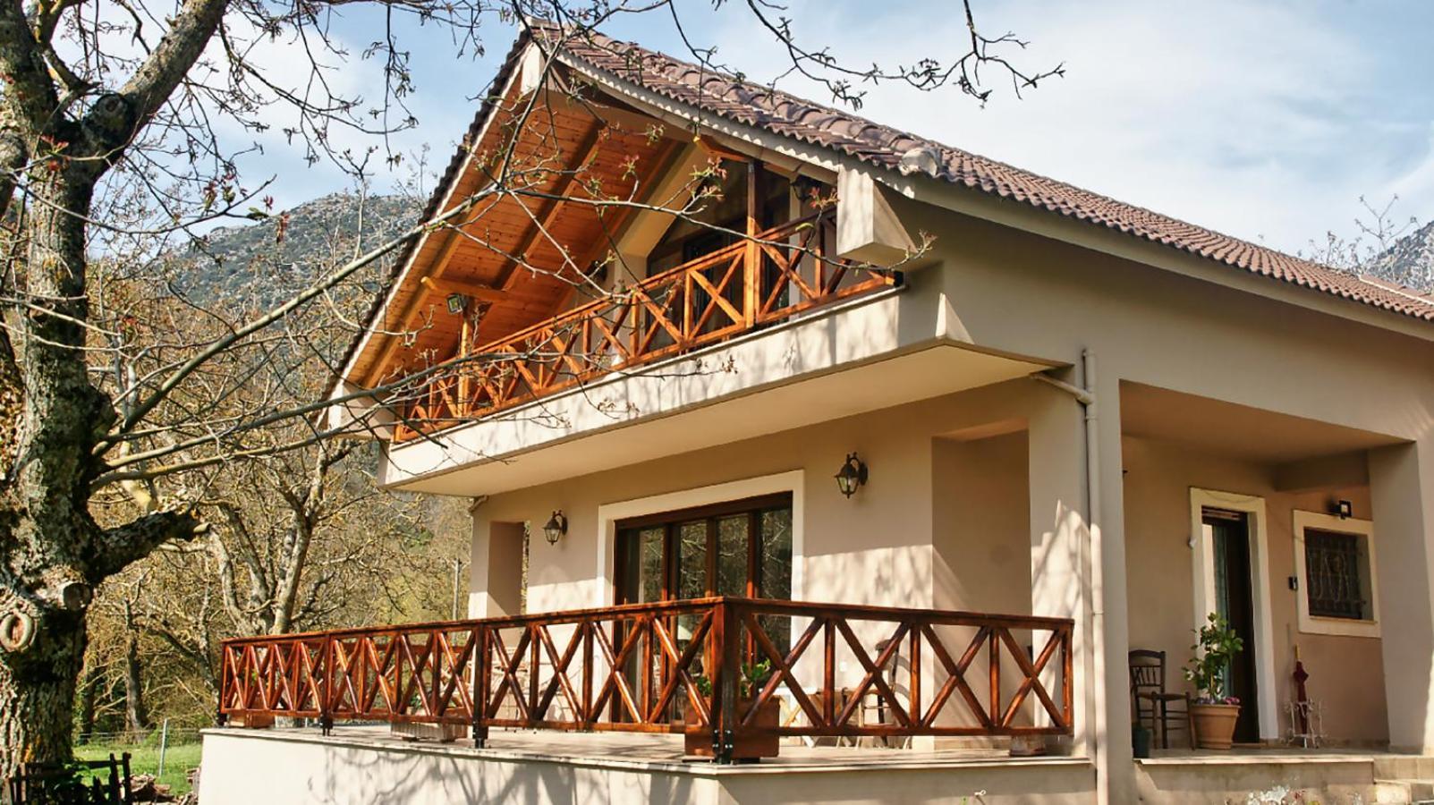 Chalet Coquelicot  Kalavryta Esterno foto