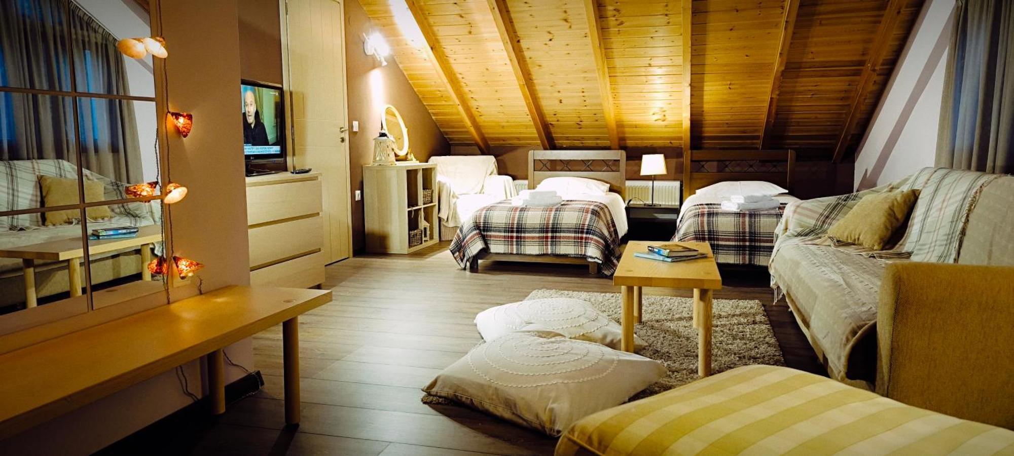 Chalet Coquelicot  Kalavryta Esterno foto